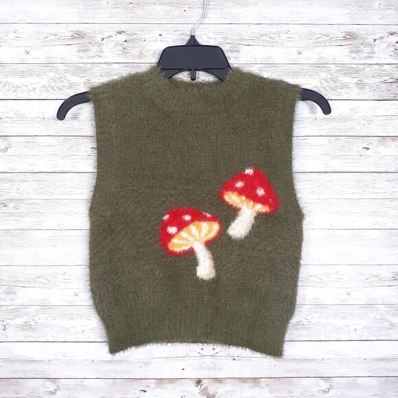 Forever 21 Sweaters - Forever 21 Soft Plush Mushroom Vest Small Green Woodland Fairy 427A